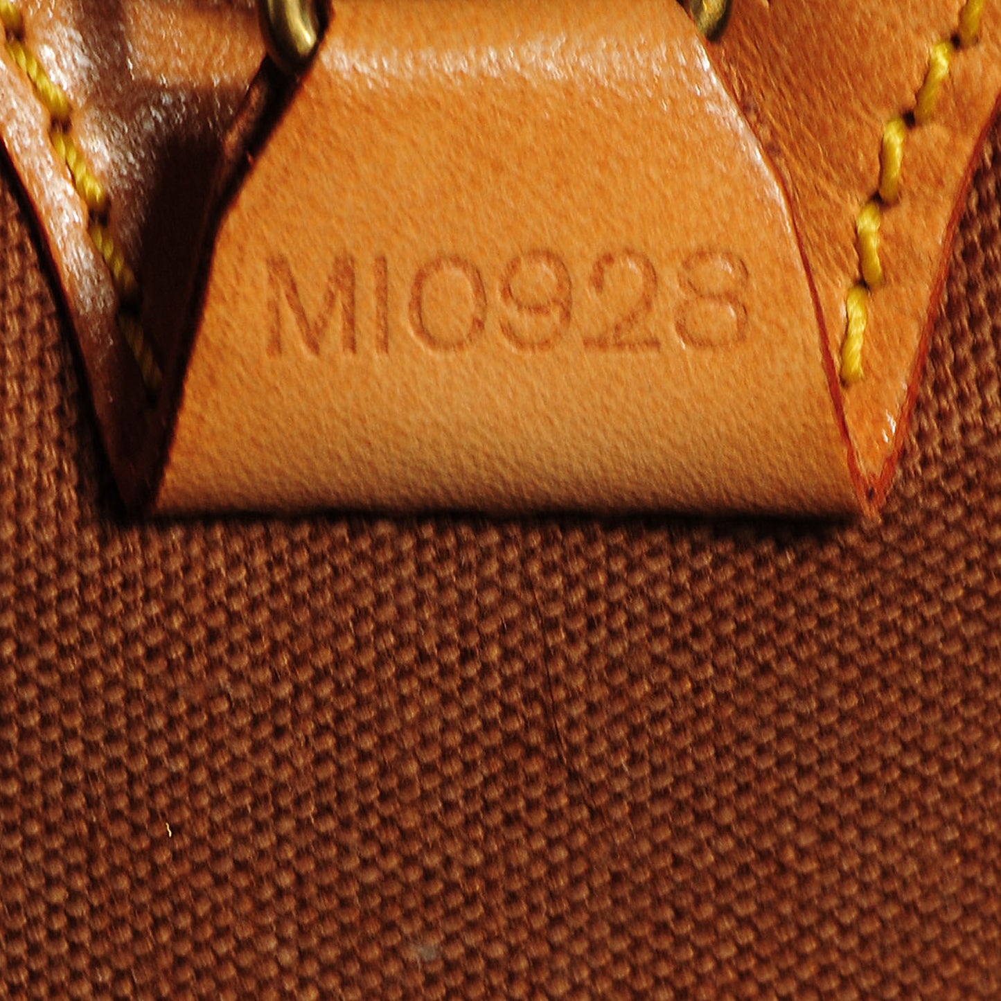 Monogram Ellipse MM