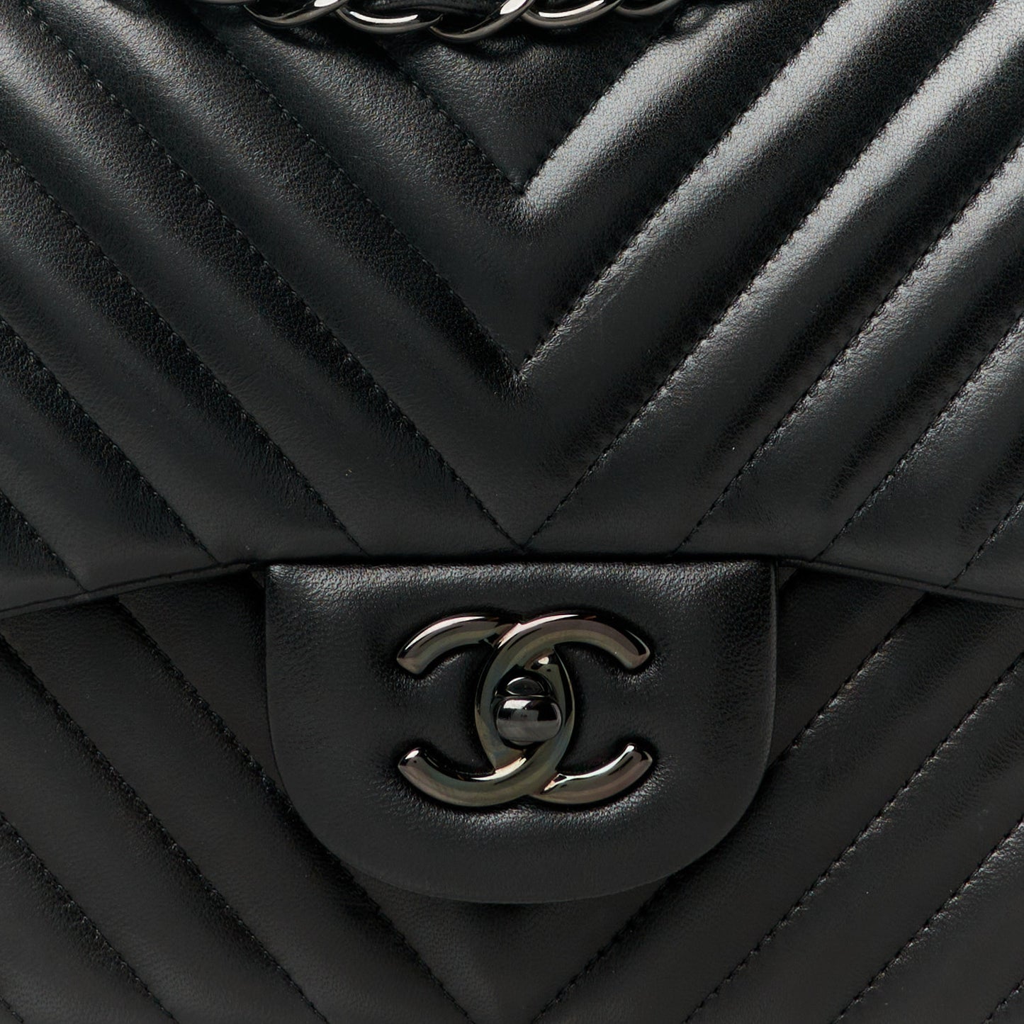 Lambskin Chevron Quilted Jumbo Double Flap So Black