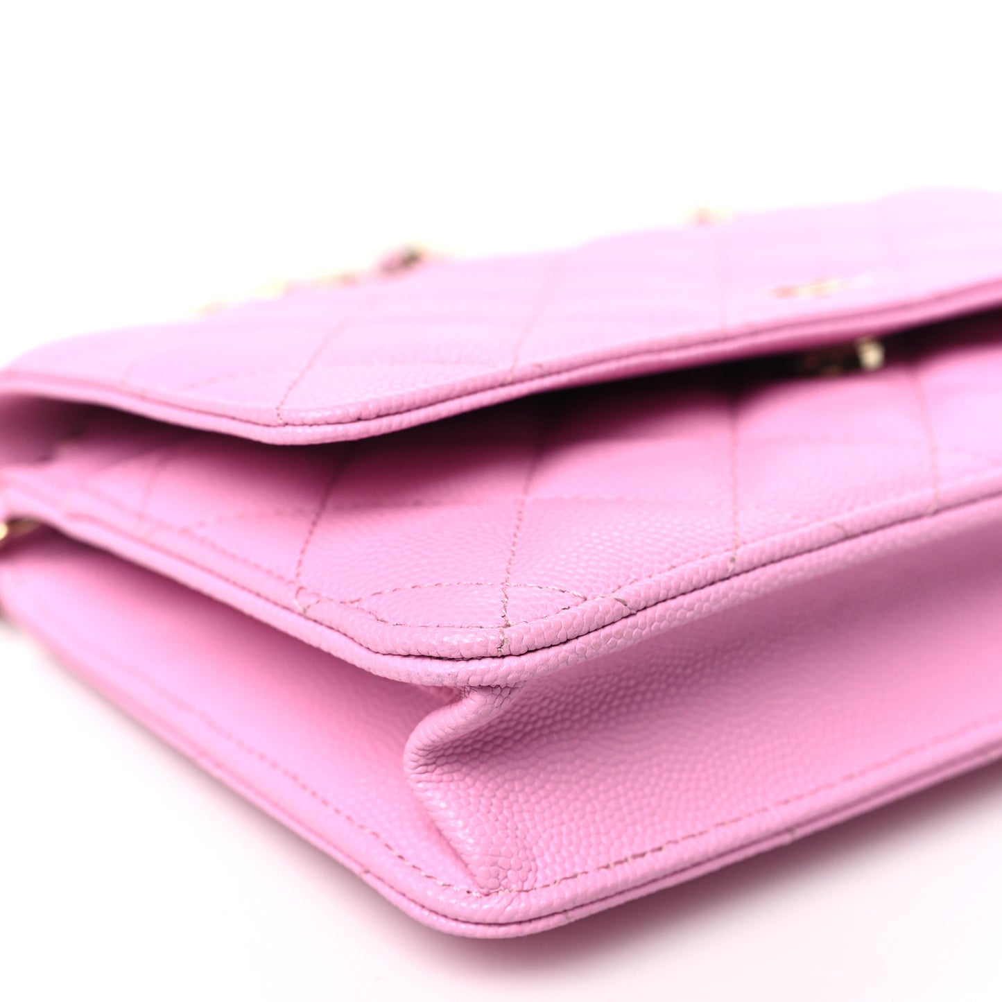 Caviar Quilted Wallet on Chain WOC Light Pink