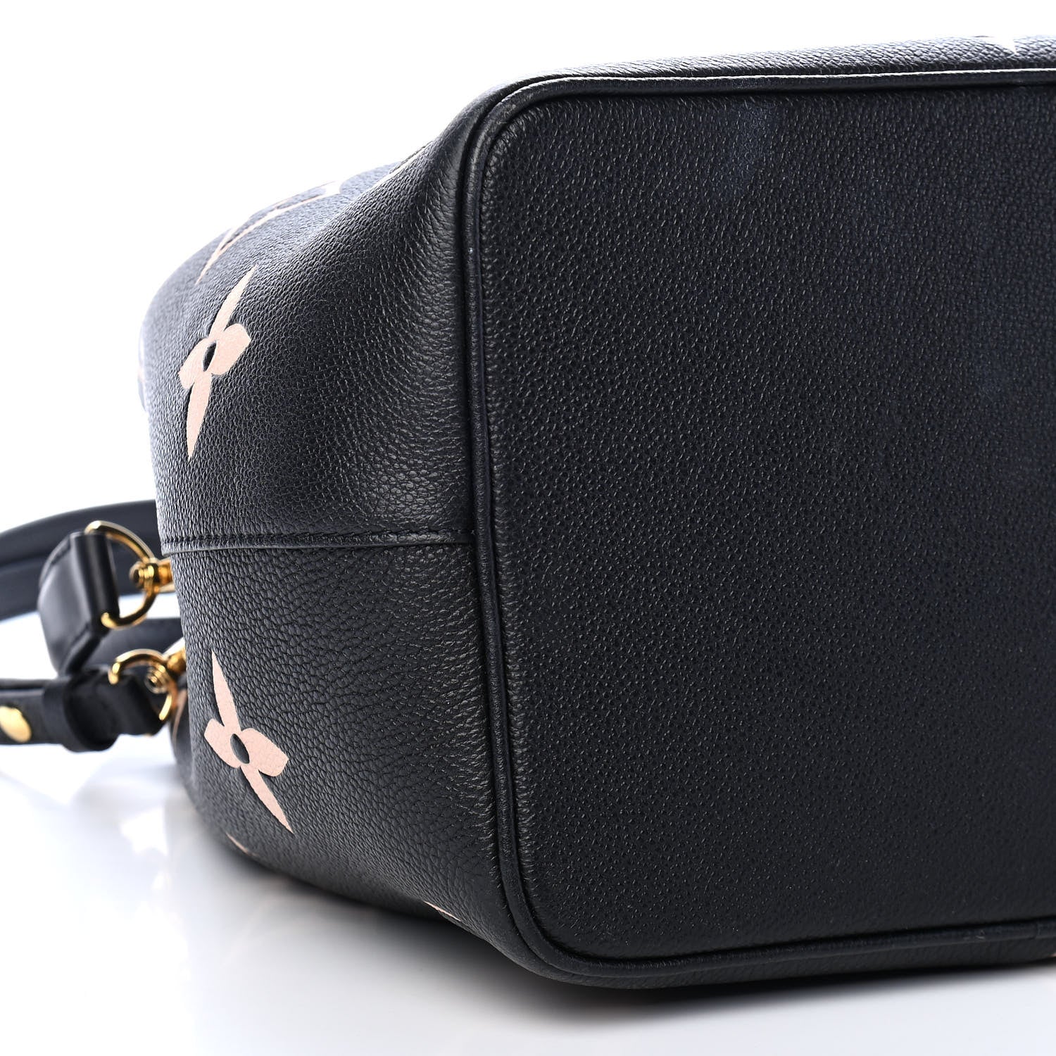 Louis Vuitton Empreinte Monogram Giant Neonoe MM Black Beige 13 of 14