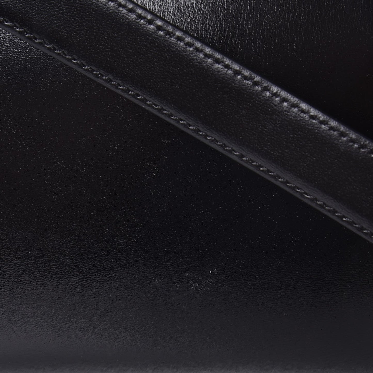 Shiny Lord Calfskin Small Antigona Black