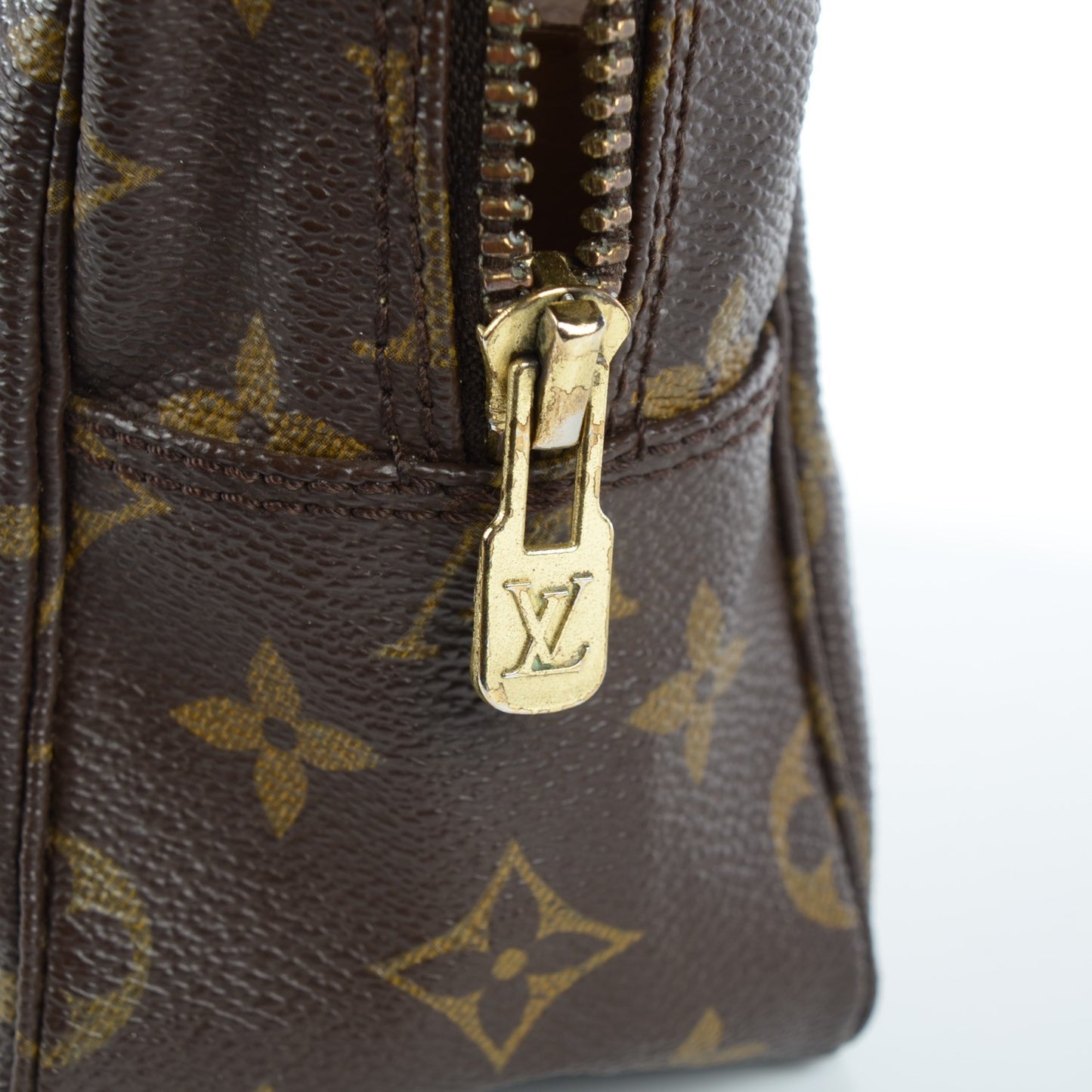 Monogram Trousse Toilette 28
