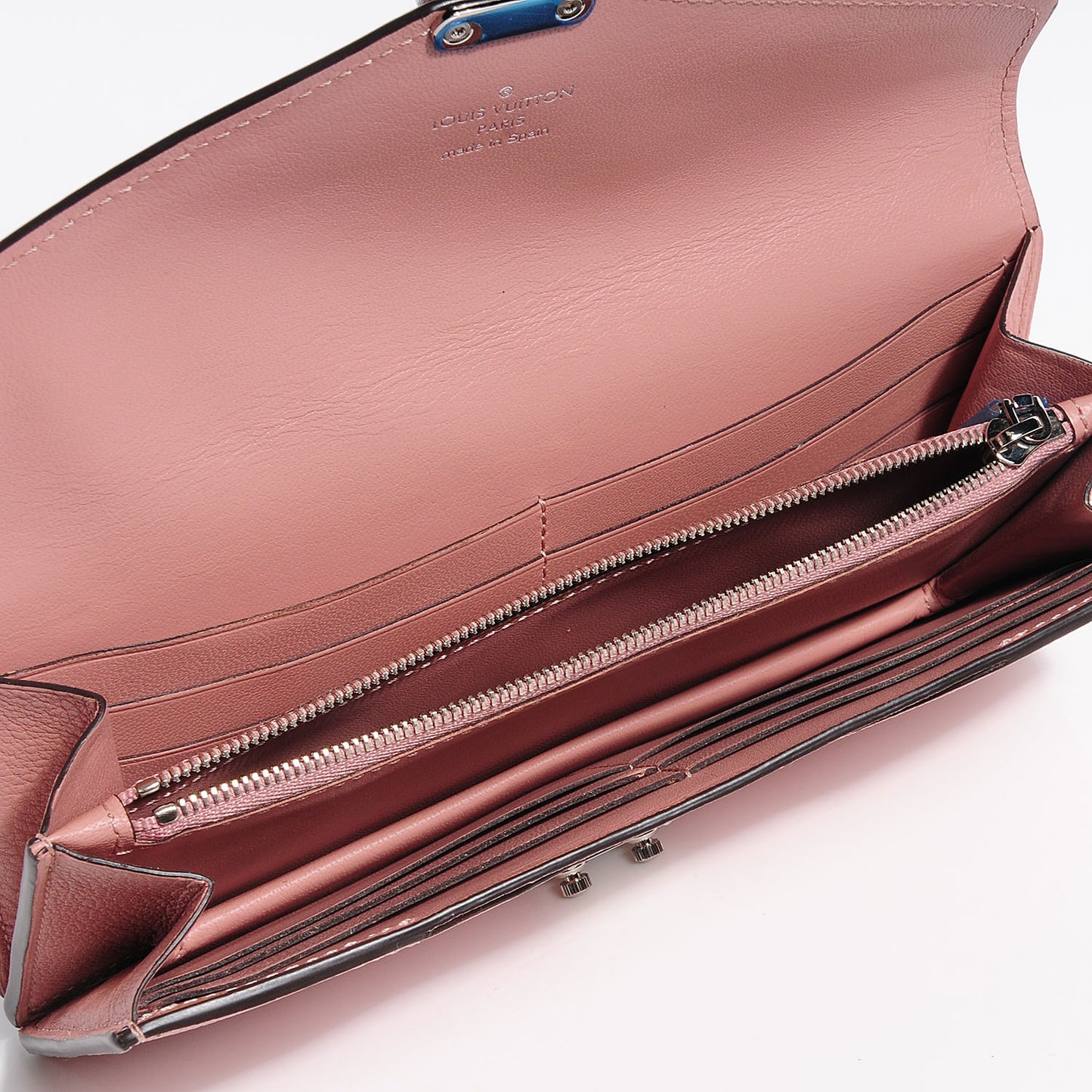 Veau Cachemire Dauphine Wallet Magnolia