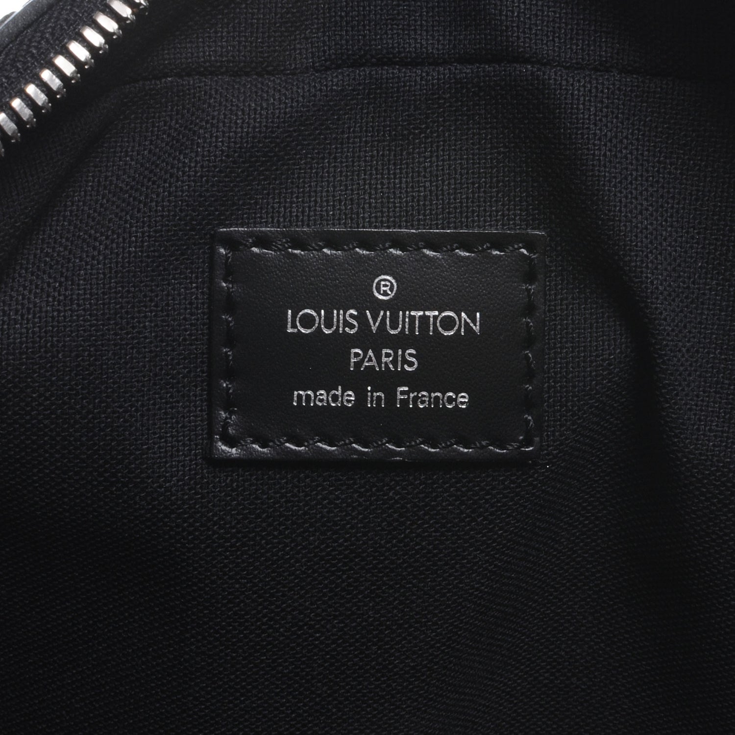 Louis Vuitton Taiga Sayan Slate 4 of 6
