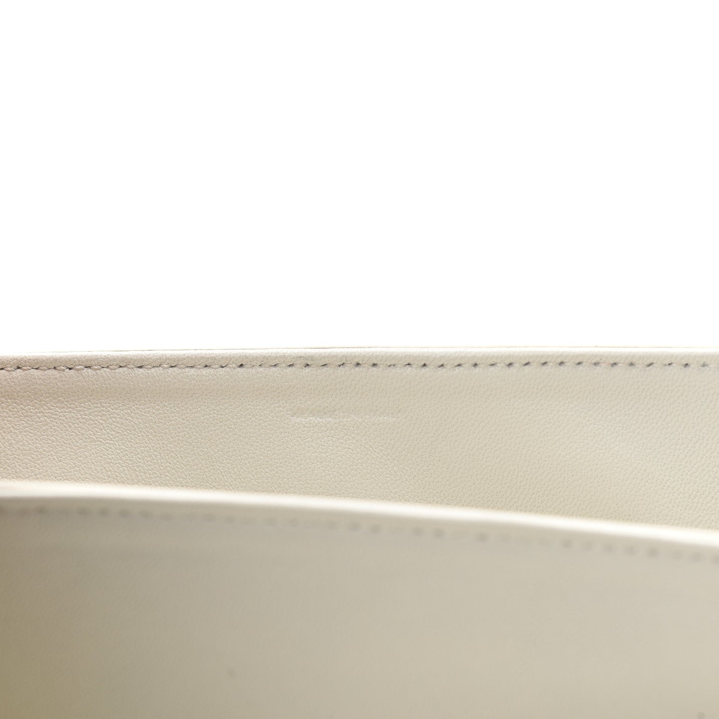 Shiny Calfskin Medium Triomphe White