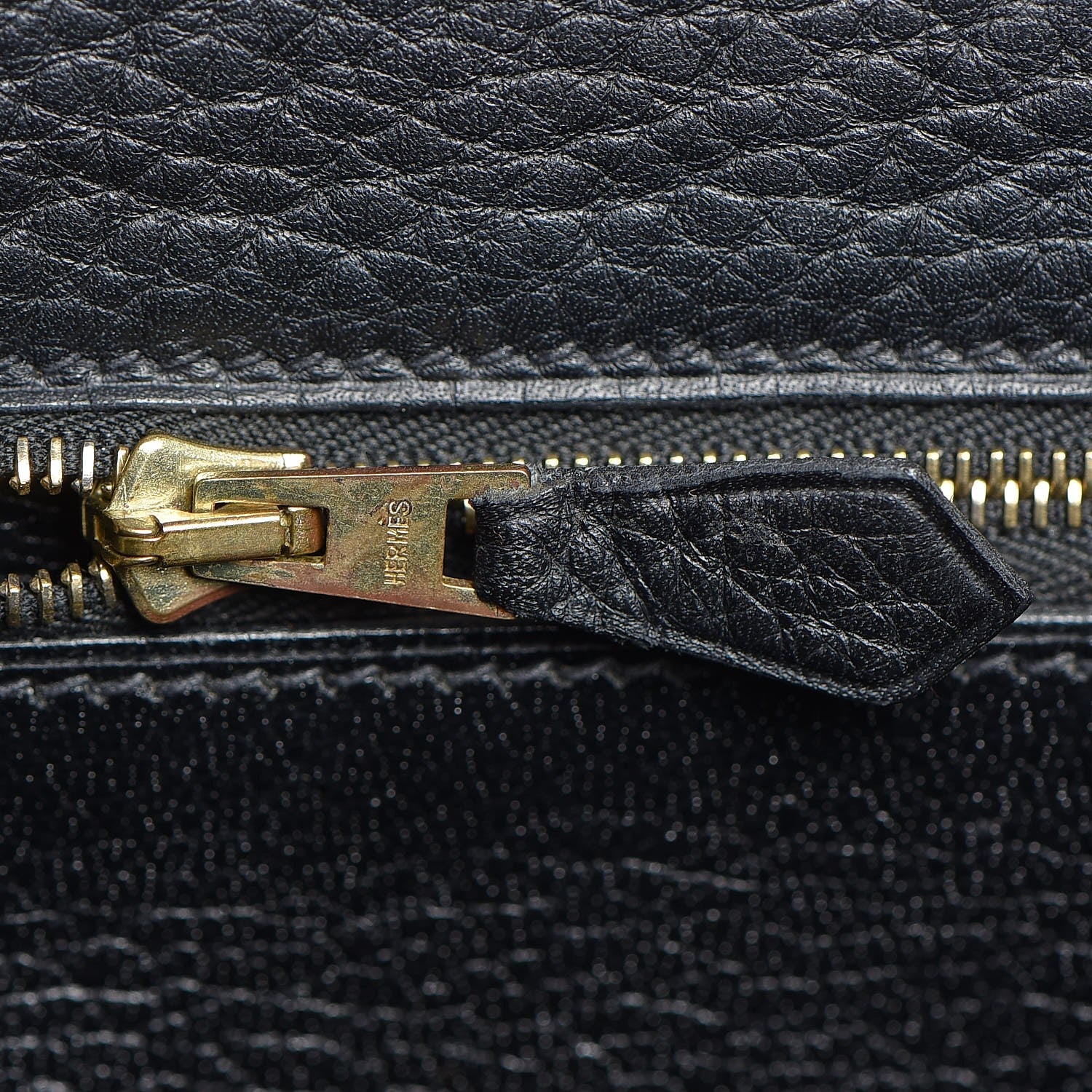 Hermes Taurillon Clemence Kelly 40 Black 16 of 35