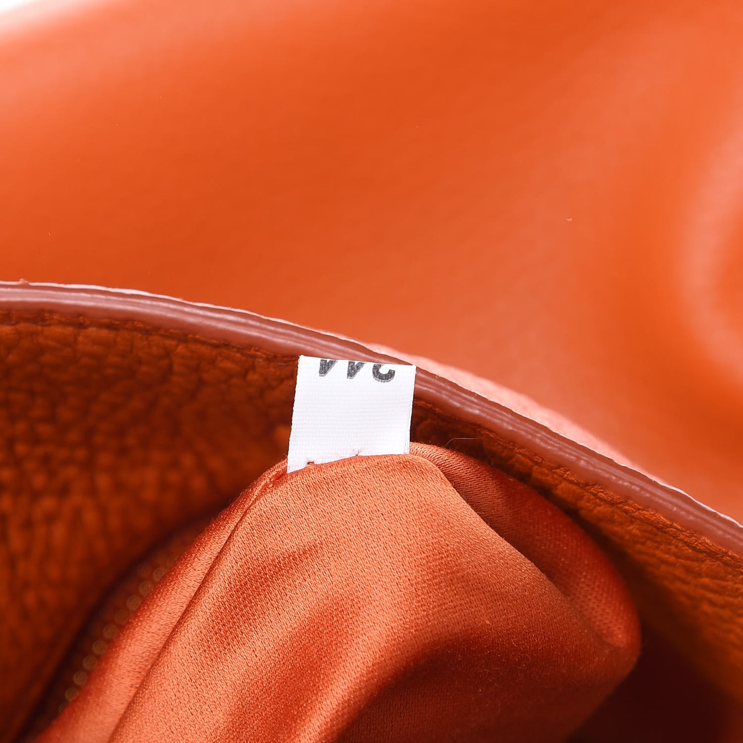 Vitello Phenix Shoulder Bag Papaya