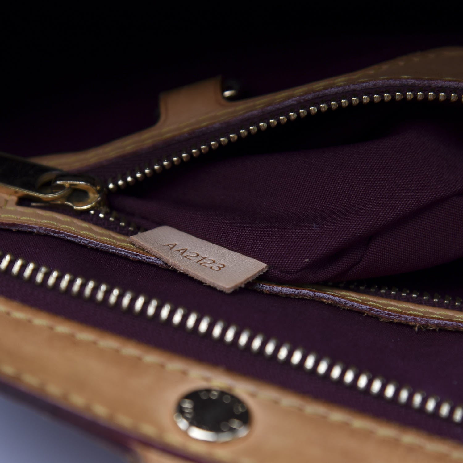 Louis Vuitton Vernis Brea GM Amarante 6 of 10