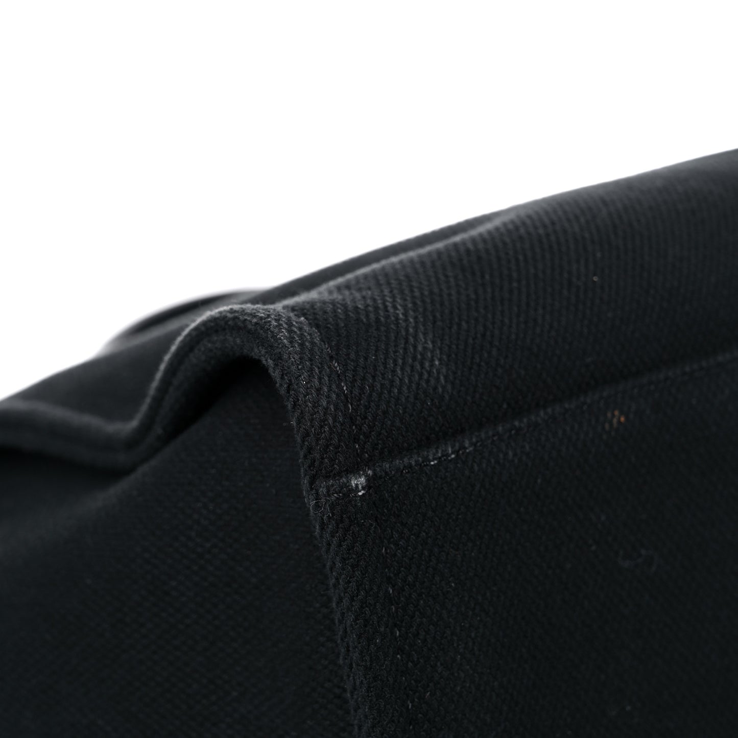 Canvas Pearl Medium Deauville Tote Black