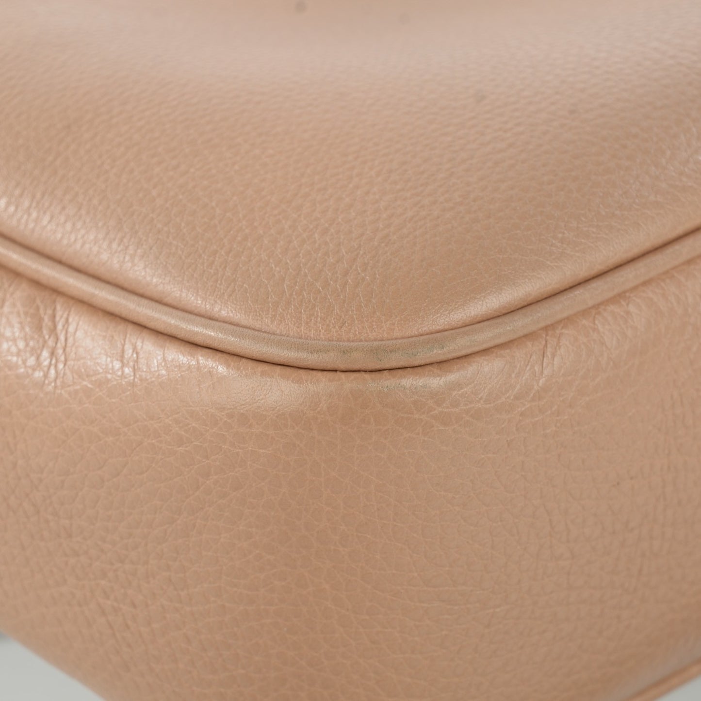 Pebbled Calfskin Small Soho Disco Bag Rose Beige