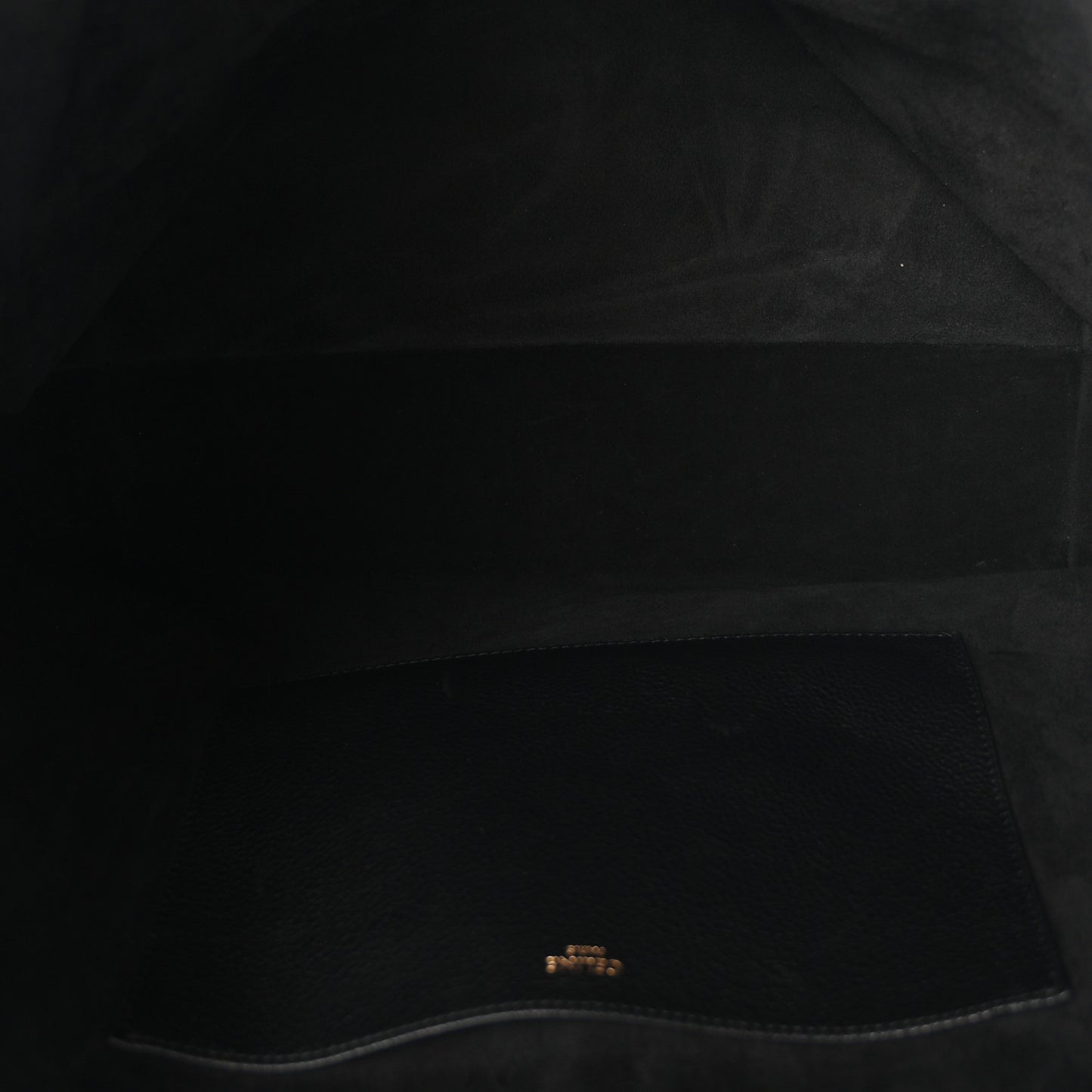 Grained Calfskin Triomphe Medium Cabas Anais Black