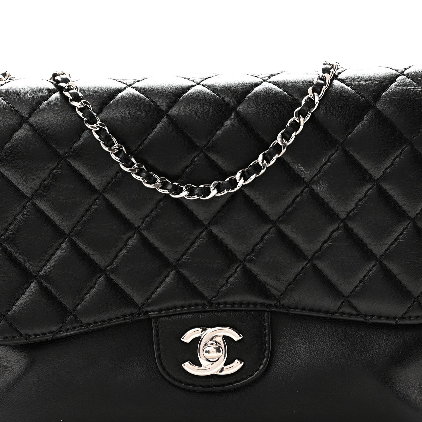 Calfskin Medium Clam's Pocket Flap Black