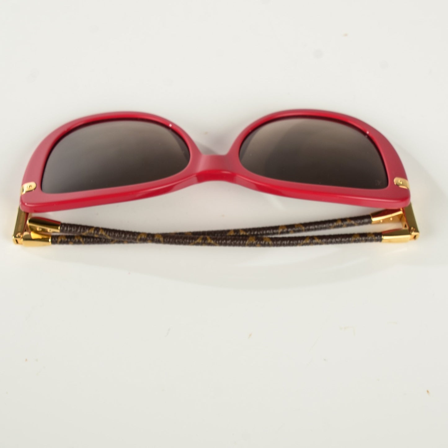 Monogram Charlotte Z0744W Sunglasses Cherry