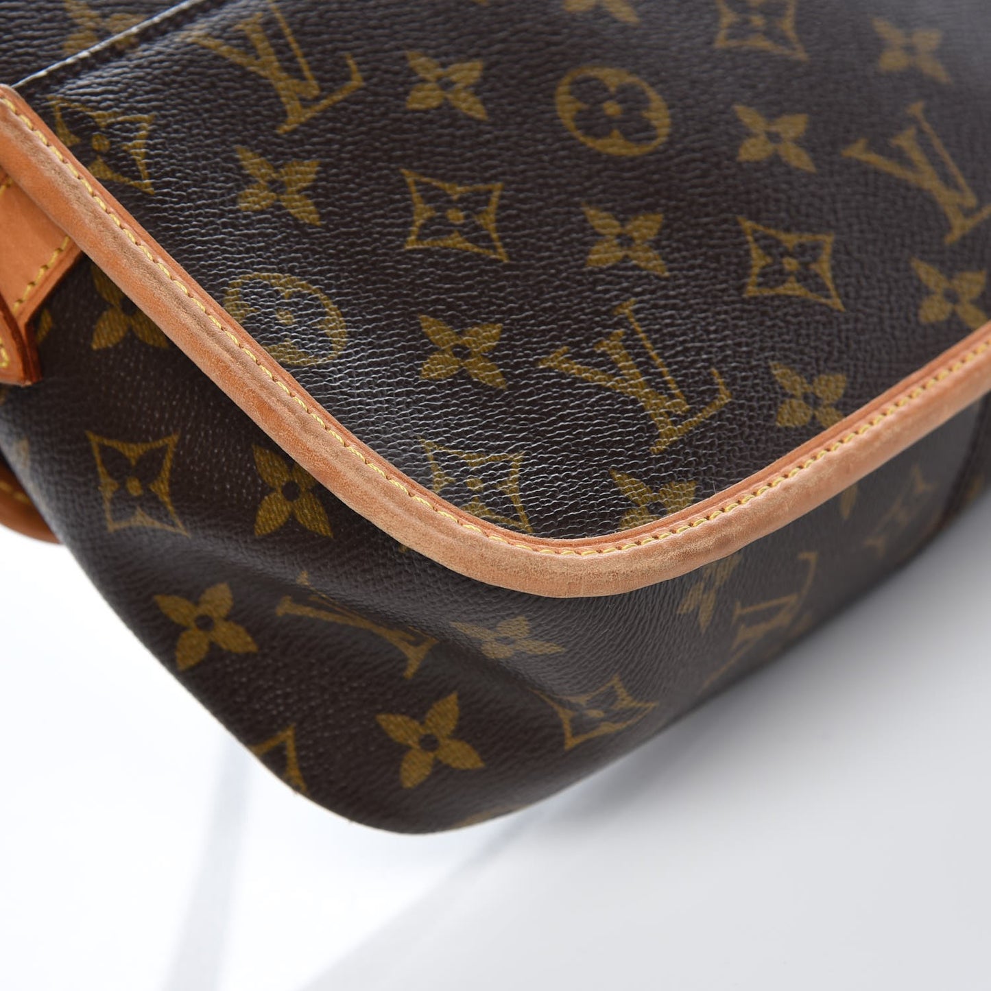 Monogram Sologne