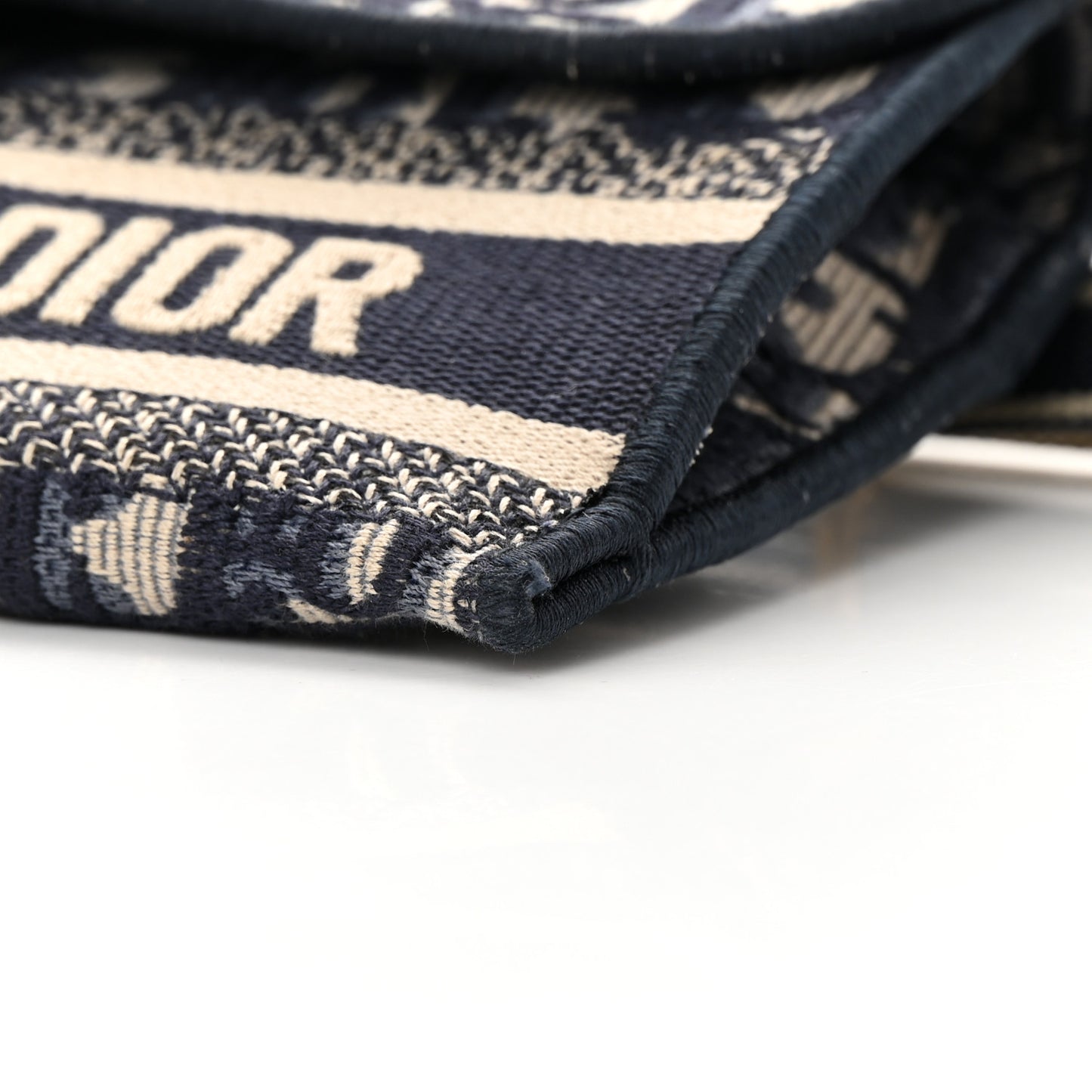 Oblique Slim Saddle Pouch Blue