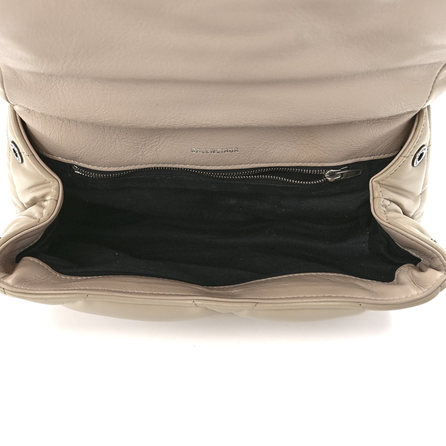 Nappa Calfskin Quilted Touch B Puffy Clutch Light Beige