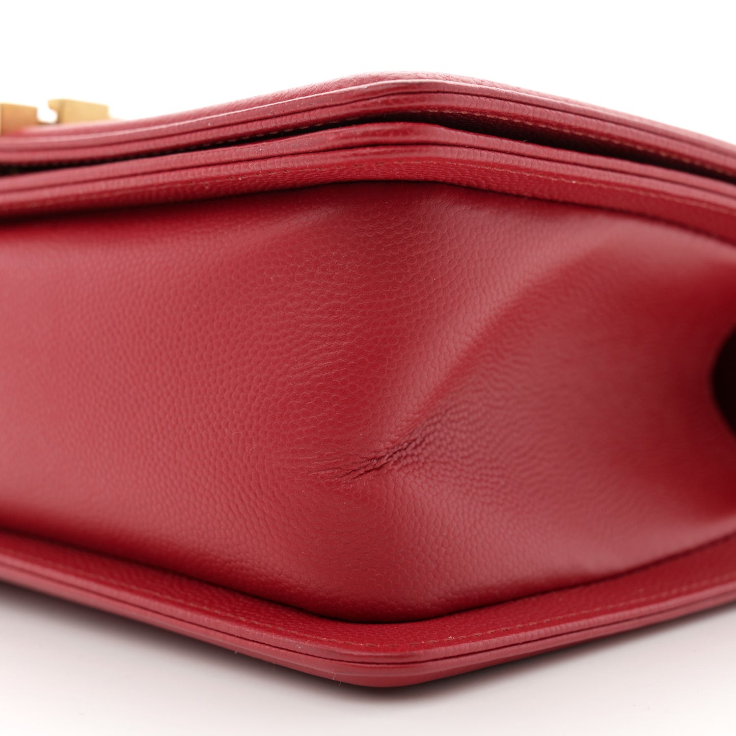 Caviar Quilted Medium Boy Flap Dark Red