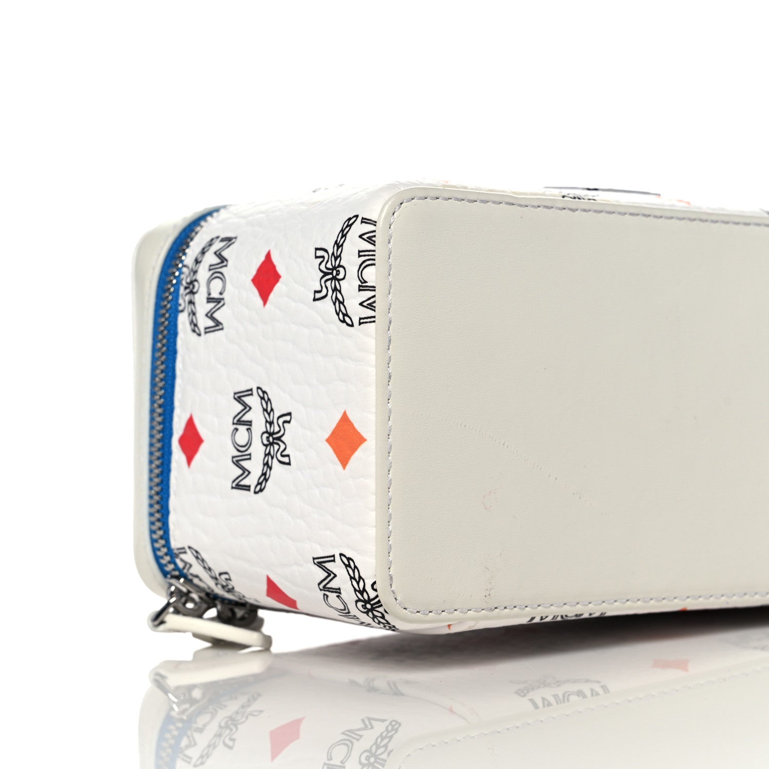 MCM Visetos Rockstar Vanity Case White 7 of 17