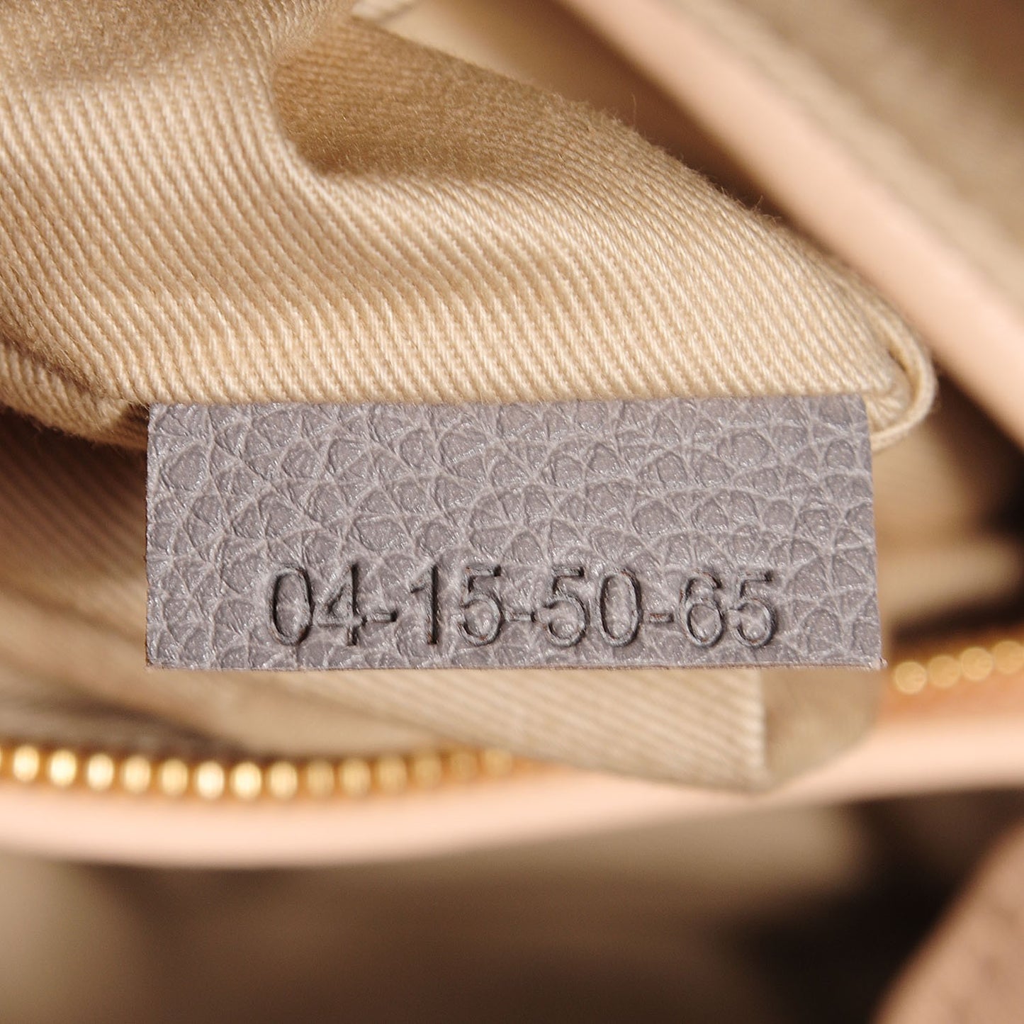 Calfskin Medium Paraty Cashmere Grey