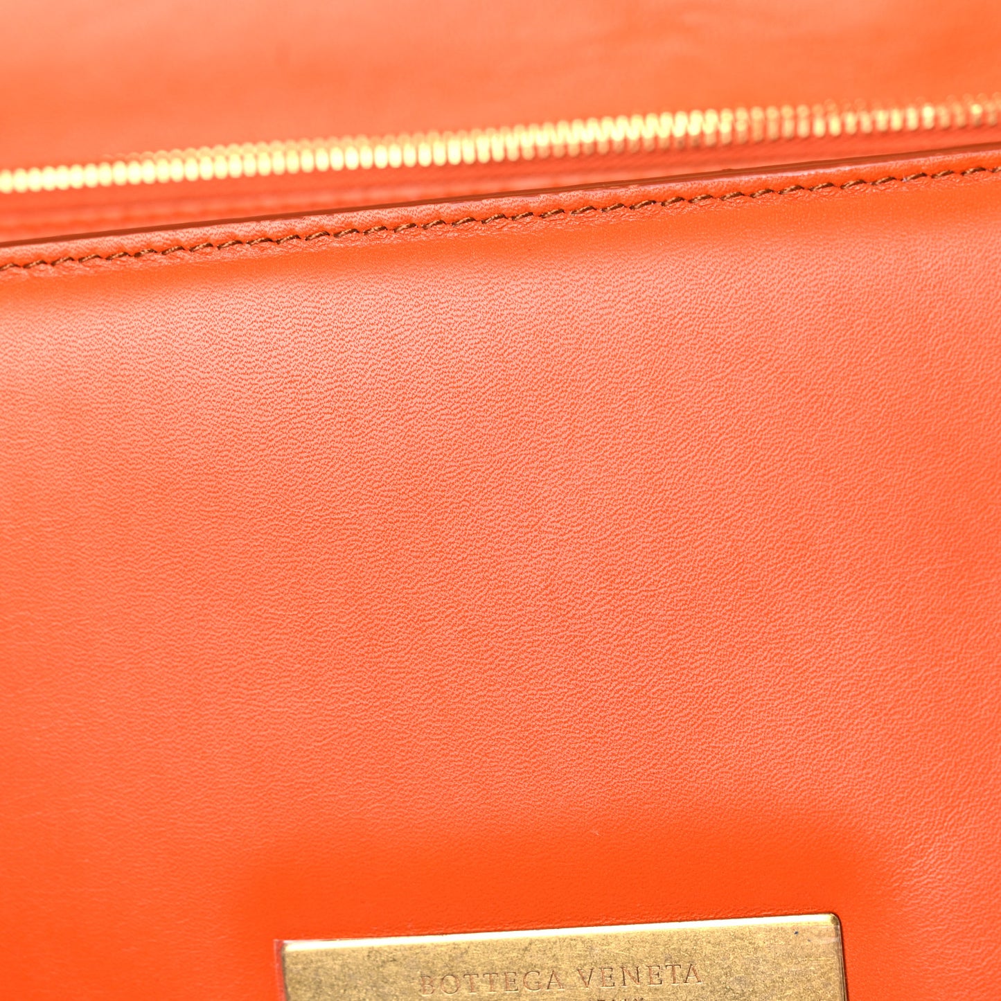 Spazzolato Calfskin Classic BV Classic Bag Orange