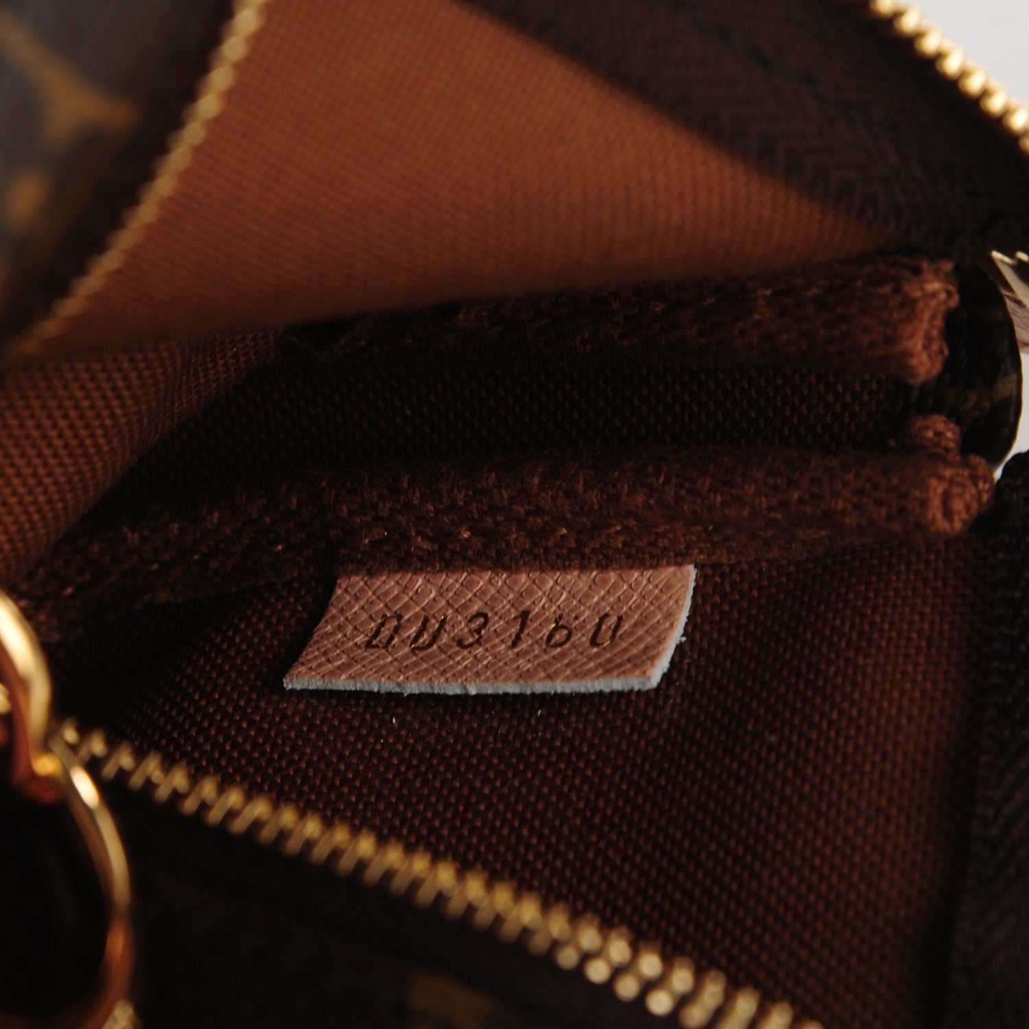 Louis Vuitton Monogram Affiche Mini Pochette Accessories 6 of 7