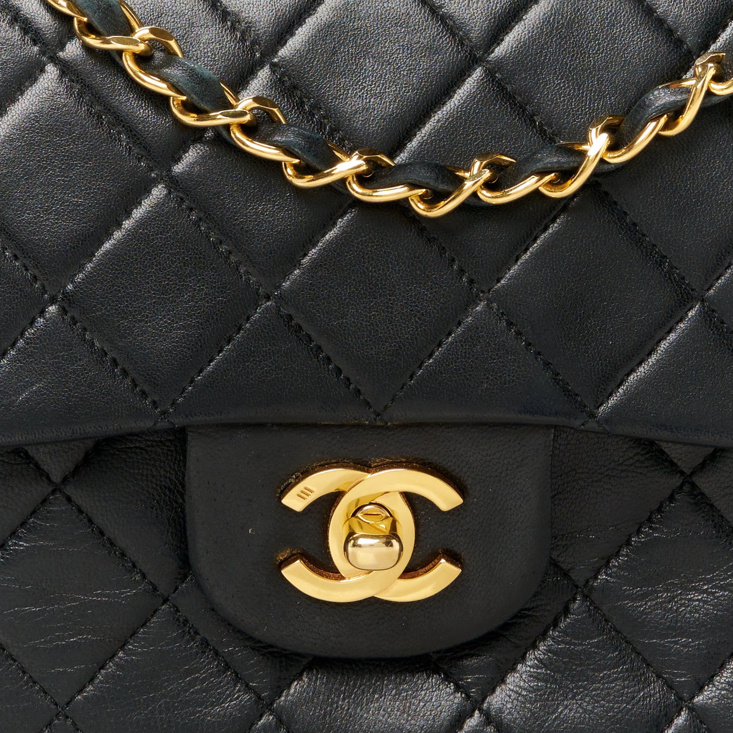 Lambskin Quilted Medium Double Flap Black