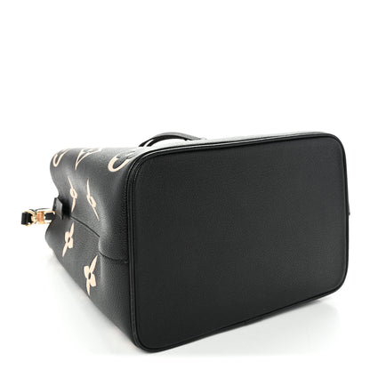 Louis Vuitton Empreinte Monogram Giant Neonoe MM Black Beige 5 of 10