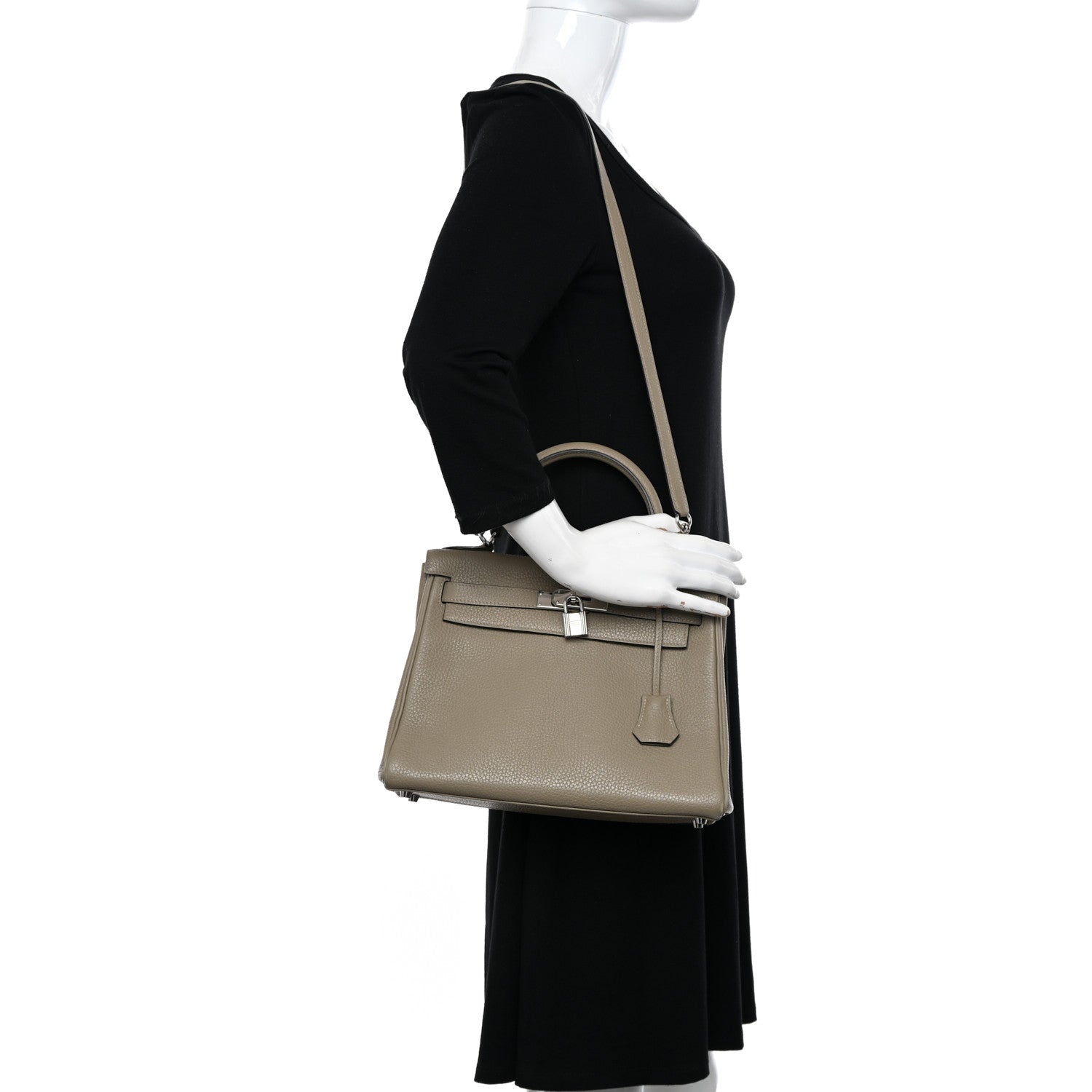 Hermes Taurillon Clemence Kelly Retourne 28 Sauge 2 of 15