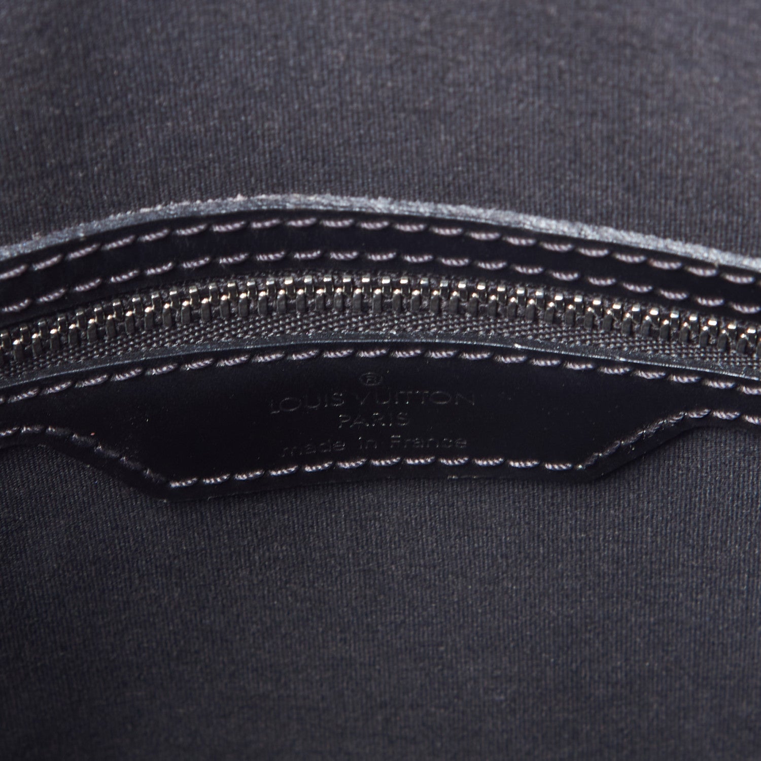 Louis Vuitton Mat Monogram Willwood Black 7 of 7