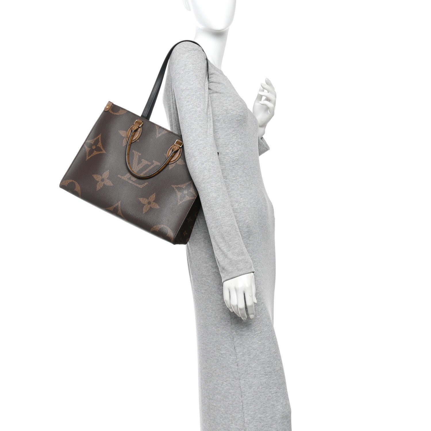 Louis Vuitton Reverse Monogram Giant Onthego MM 2 of 9