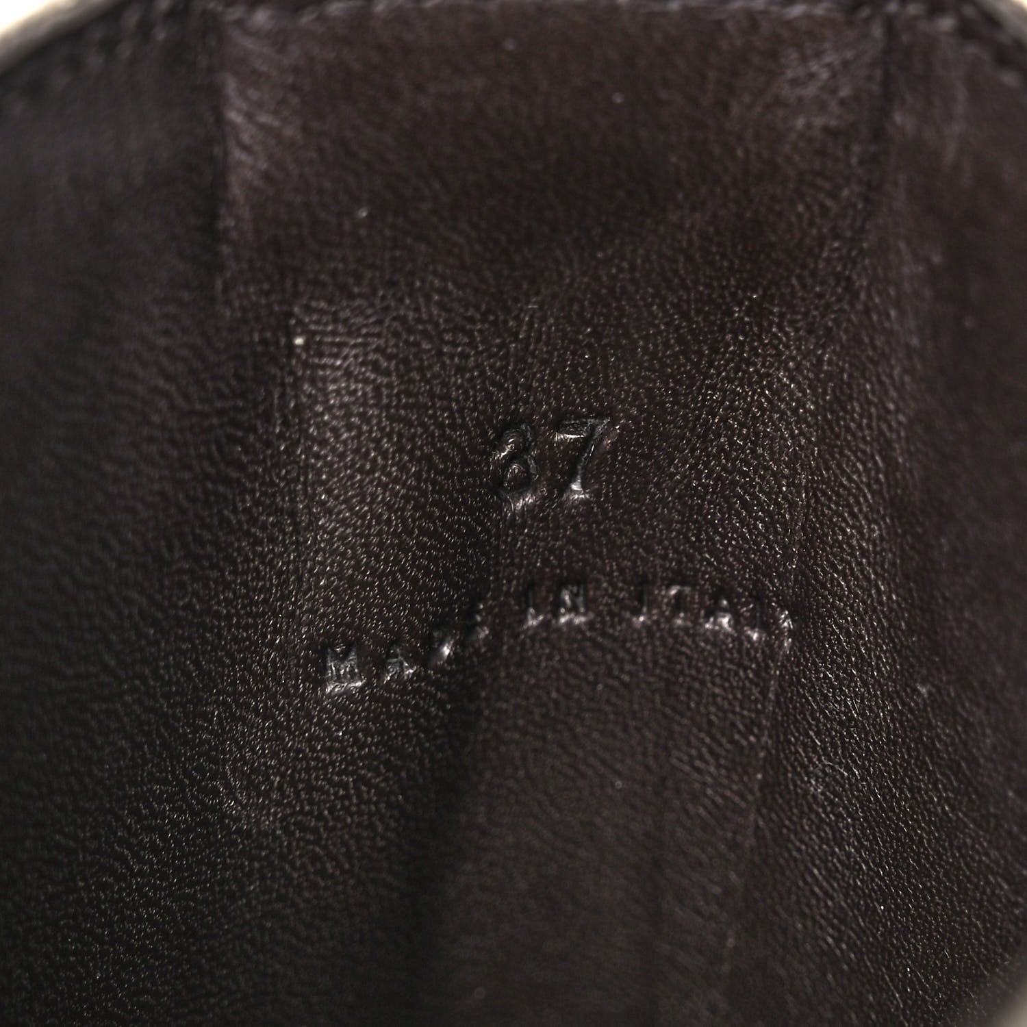 Bottega Veneta Calfskin The Tire Chelsea Boots 37 Sea Salt Black 8 of 10