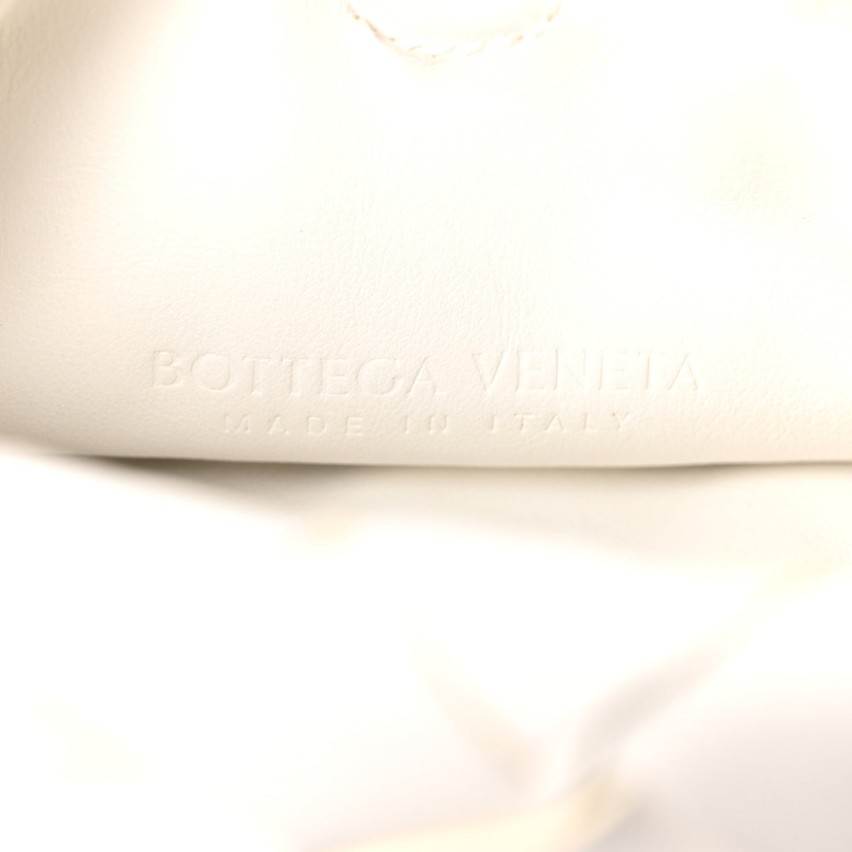 Bottega Veneta Calfskin Intrecciato Mini Hop White 1853238 