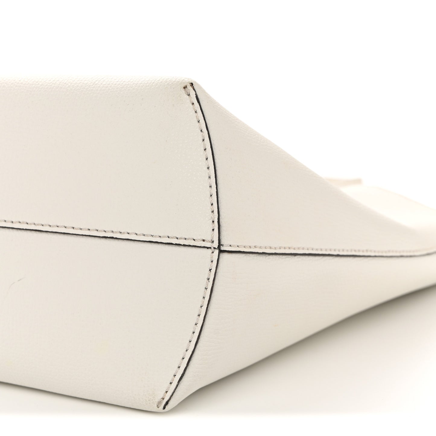 Vitello Vienna Enamel F is Fendi Shopping Tote White Taupe