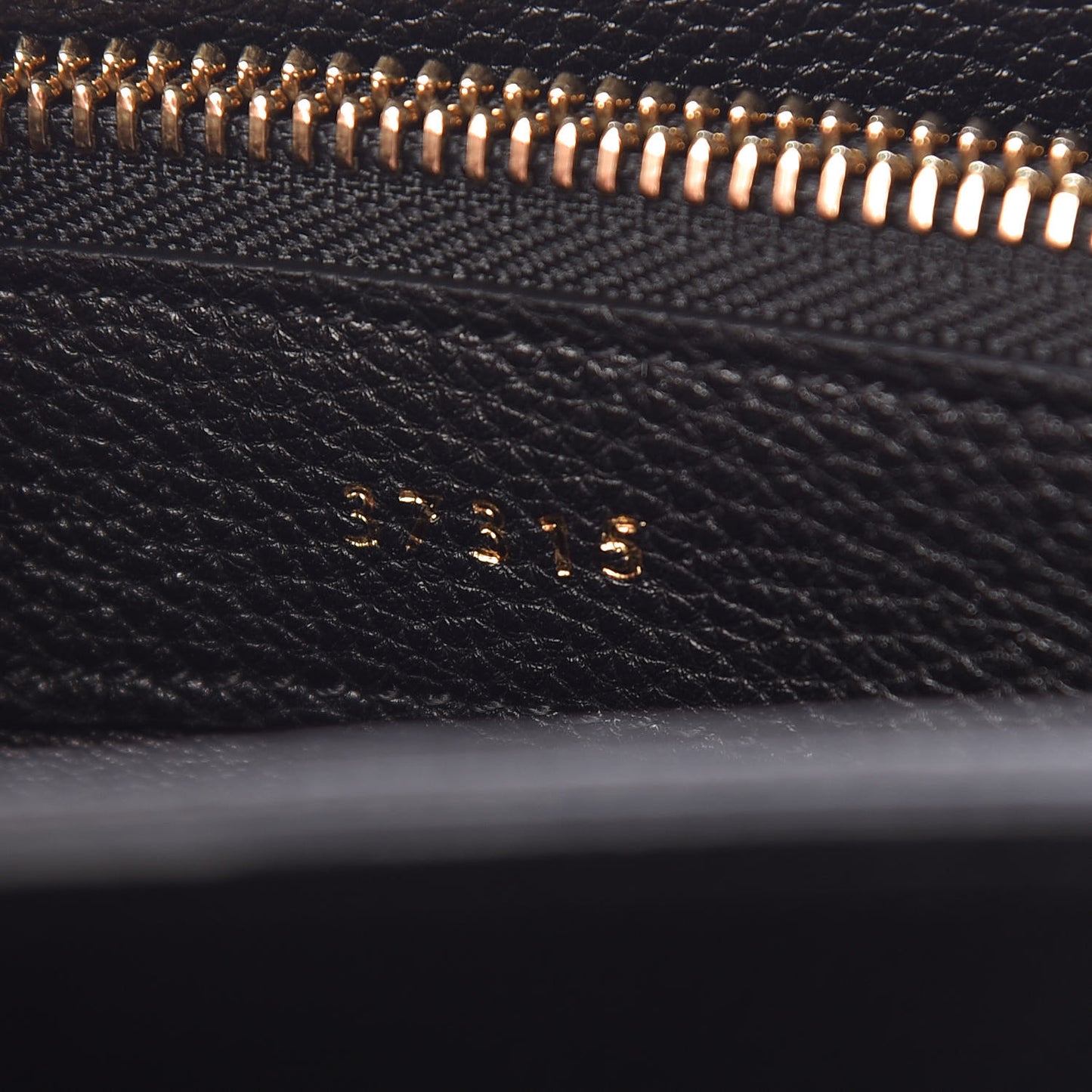 Grained Calfskin Small 16 Top Handle Bag Black