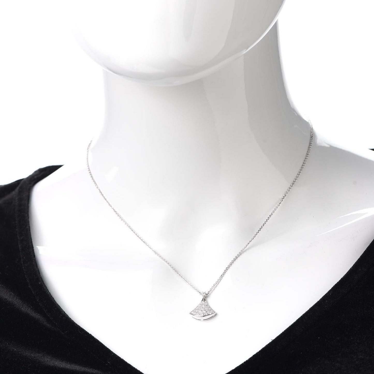 18K White Gold Diamond Divas' Dream Pave Necklace