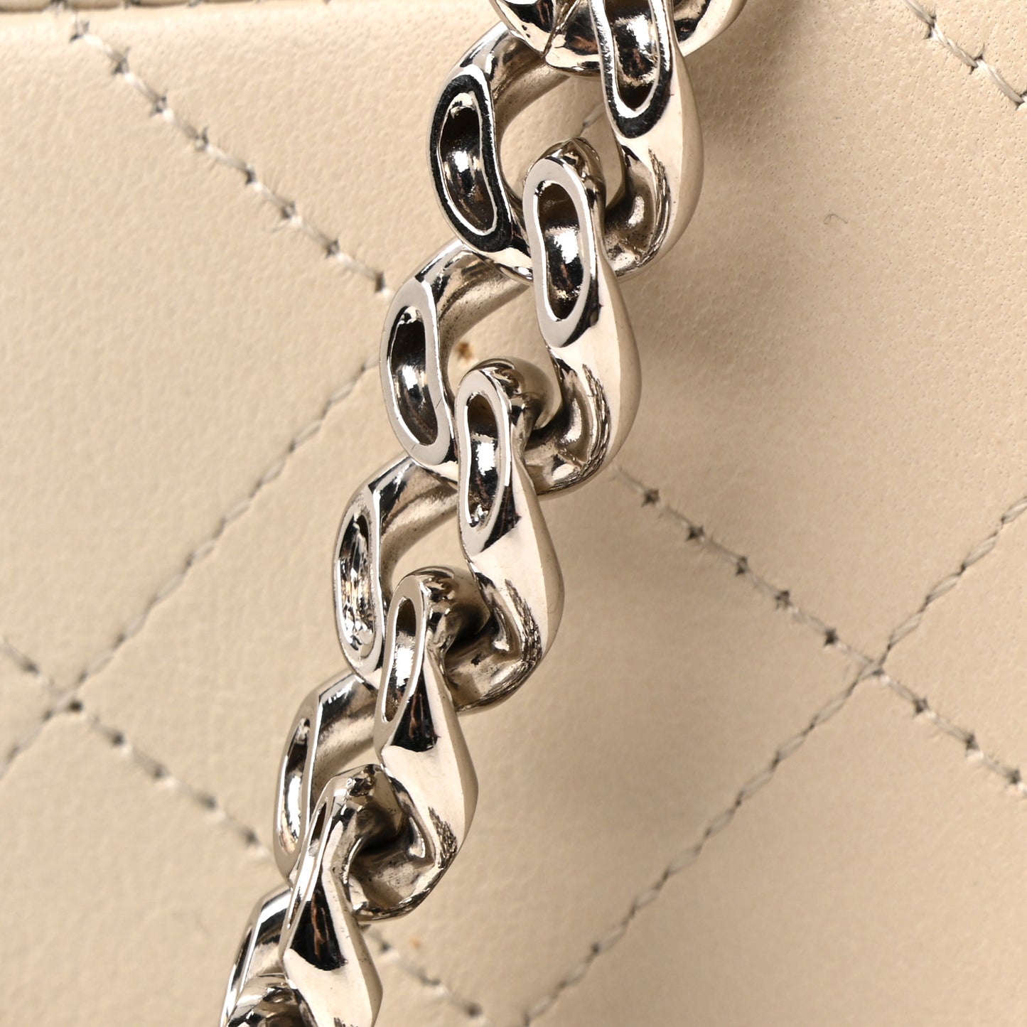Lambskin Quilted Medium Double Flap Bijoux Chain Ivory
