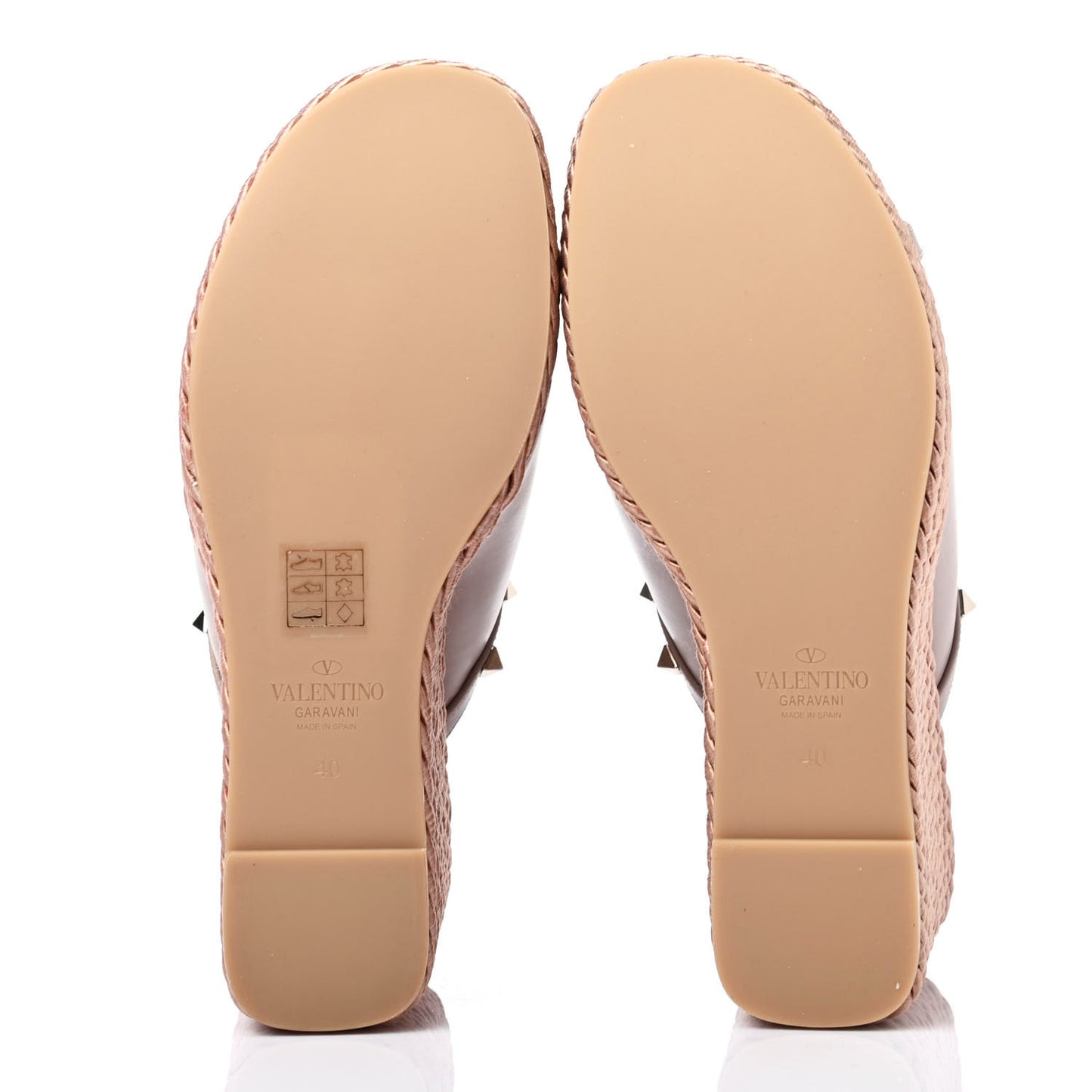 Calfskin Rockstud Wedge Mule 40 Poudre