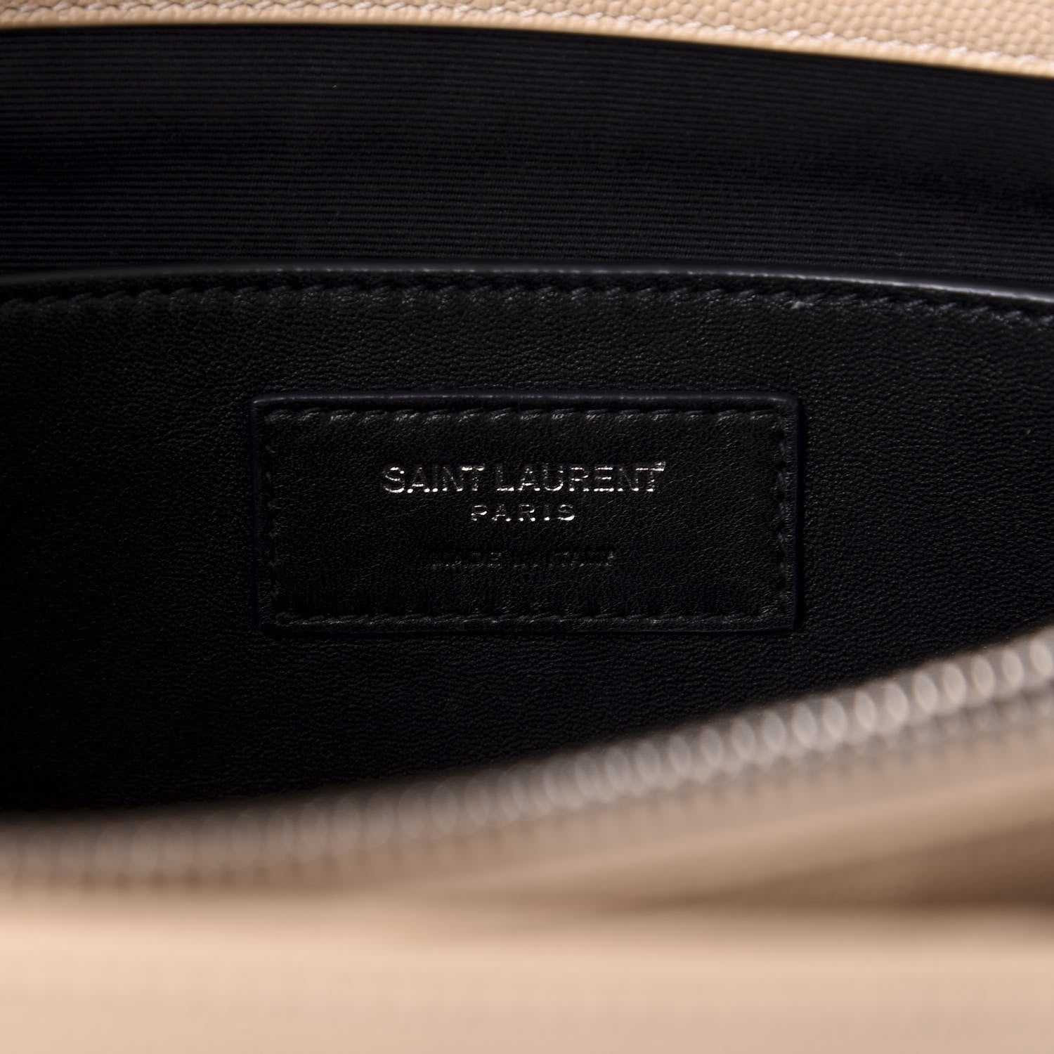 Saint Laurent Grain De Poudre Medium West Hollywood Monogram Fold-Over Nude Powder 13 of 15