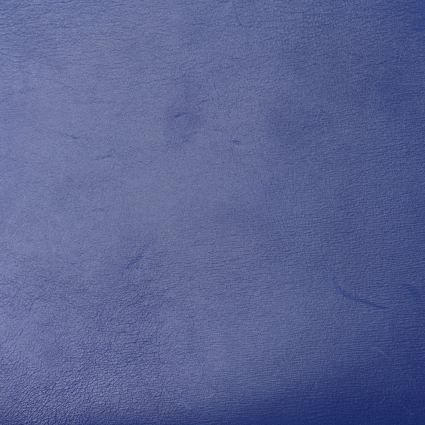 Box Calfskin Medium Classic Box Flap Bag Indigo
