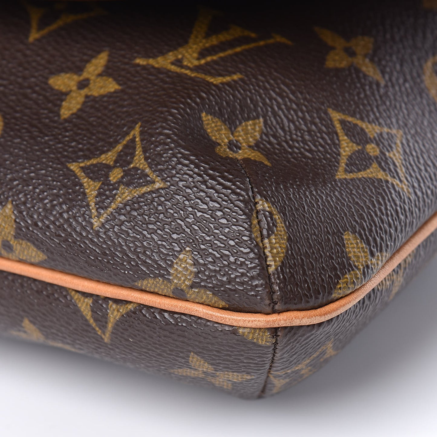 Monogram Musette Tango