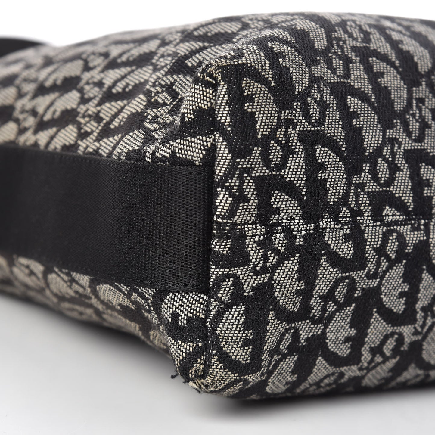 Monogram Messenger Black