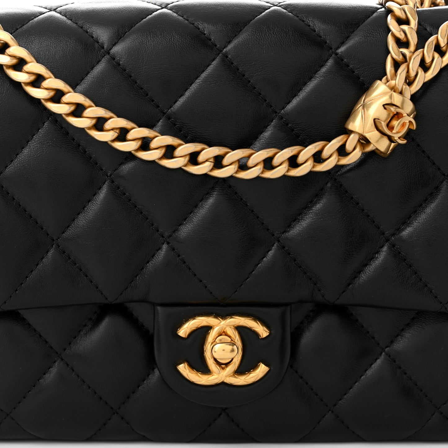 Lambskin Quilted Medium Pillow Crush Flap Bag Black