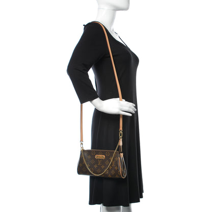 Louis Vuitton Monogram Eva Clutch 2 of 10