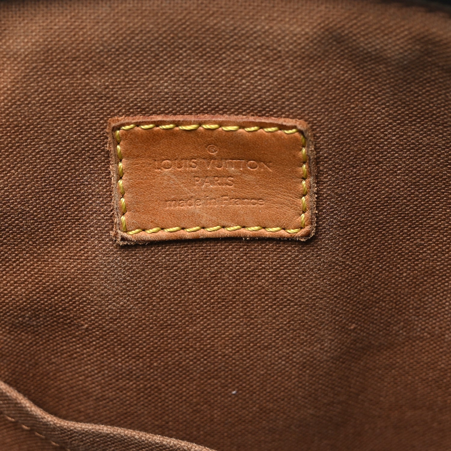 Louis Vuitton Monogram Tivoli GM 6 of 10