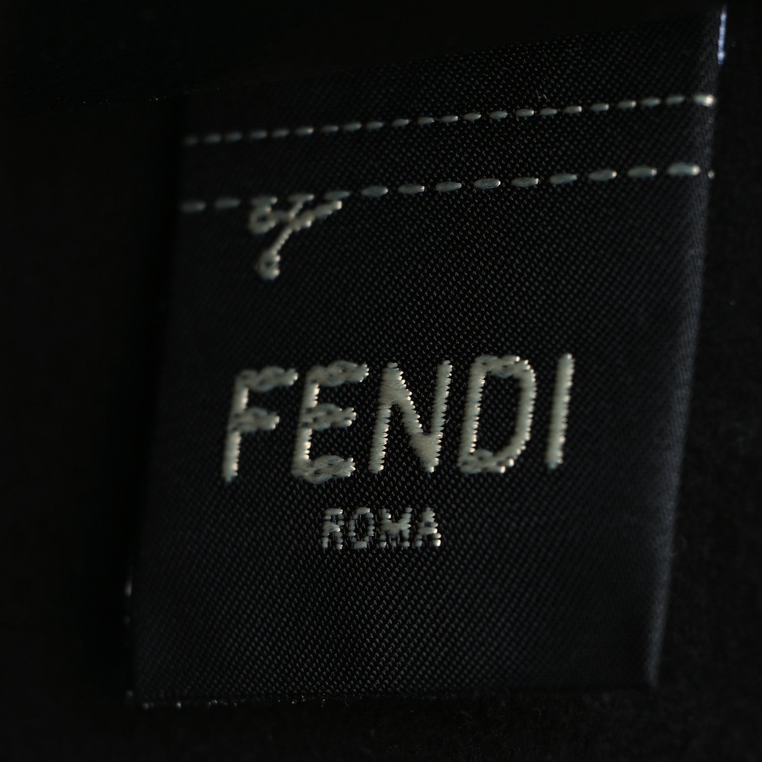 Fendi Vitello Fluffy Logo Vertical Box Rosa Quarzo Black 9 of 15
