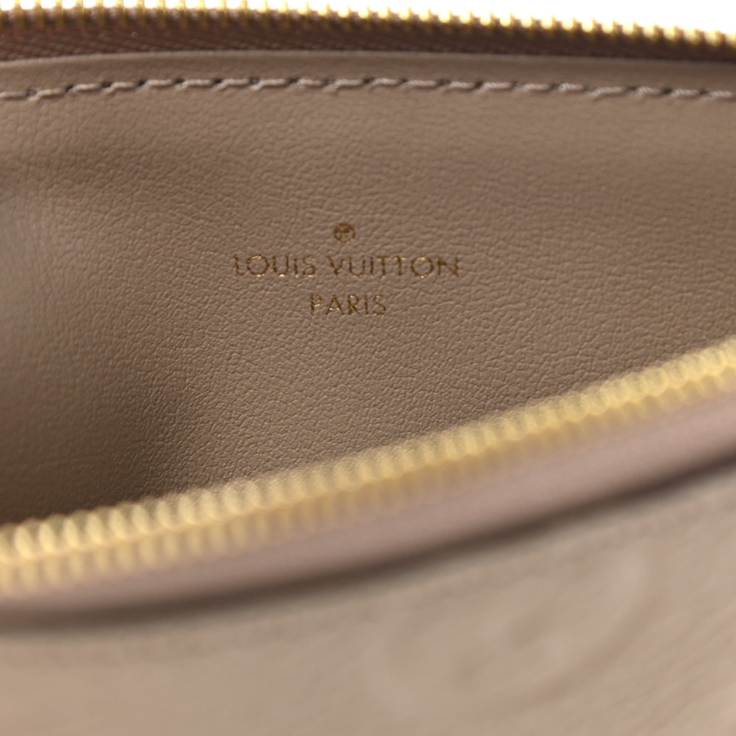 Empreinte Felicie Chain Wallet Zippered Insert Tourterelle