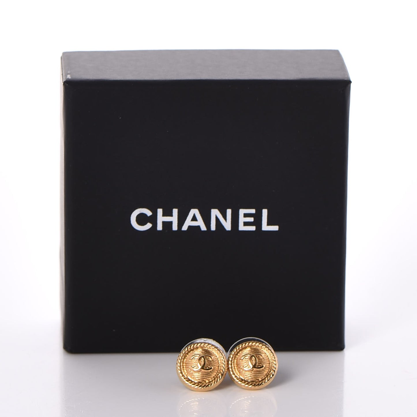 CC Round Earrings Gold
