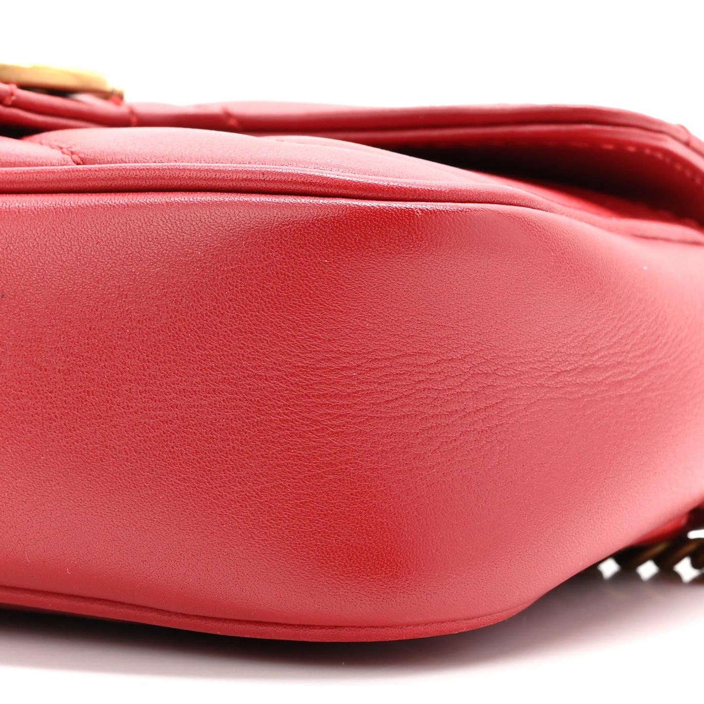 Calfskin Matelasse Super Mini GG Marmont Shoulder Bag Hibiscus Red