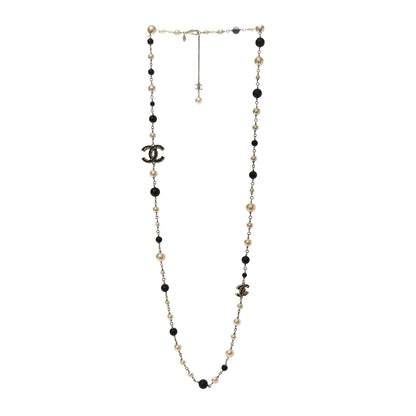 Chanel Pearl Enamel Beaded CC Baroque Long Necklace Black White Gold 3 of 5