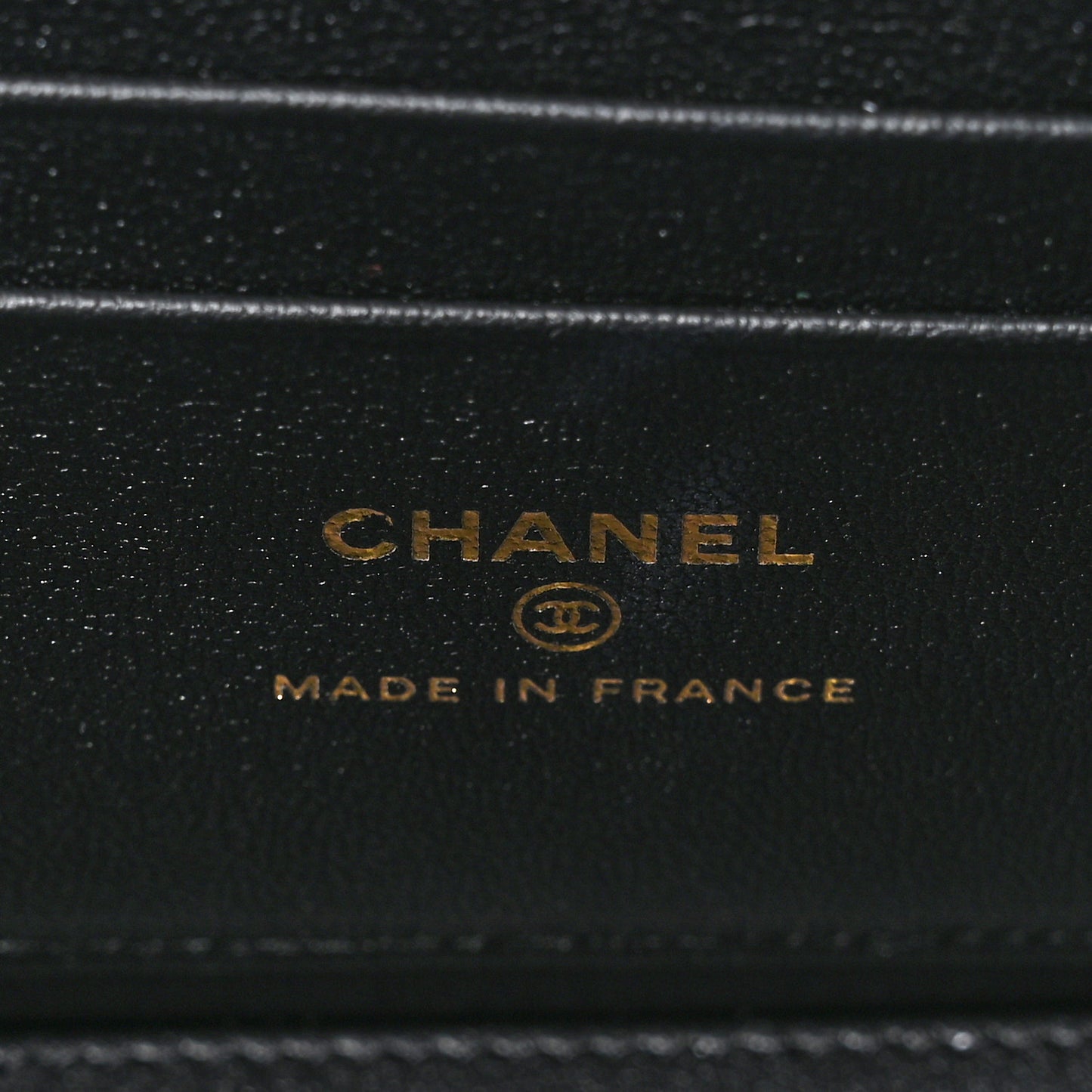 Lambskin Quilted Small Top Handle Vanity Case With Chain Black